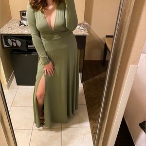 Green Long Sleeve Maxi Dress